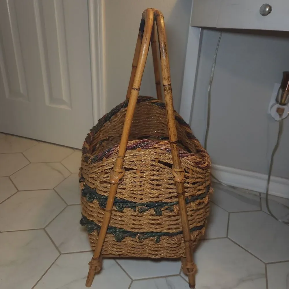 Vtg Wicker Harvest Gathering Basket With Bamboo Handle and Legs 25